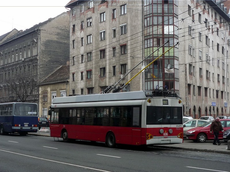 Trolibusz Budapest (5).jpg