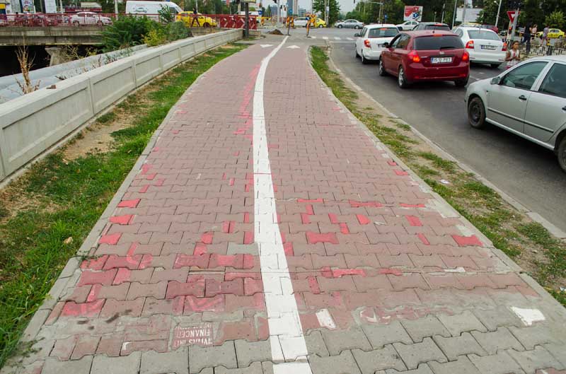 pista biciclete in zona podu ros - 0003.jpg