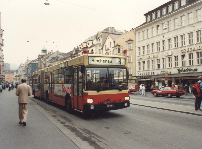 LK09-1991-813.jpg