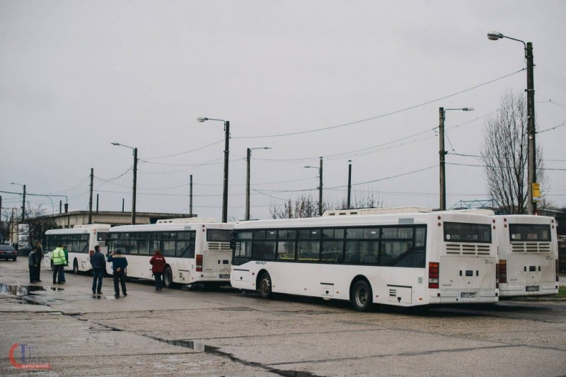 autobuze-noi-transurban-3-1024x682.jpg