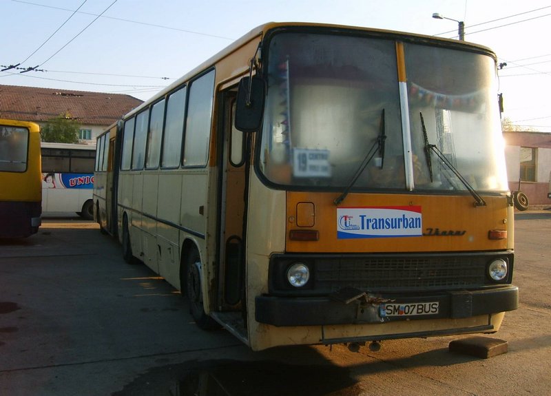 07 bus 1.JPG