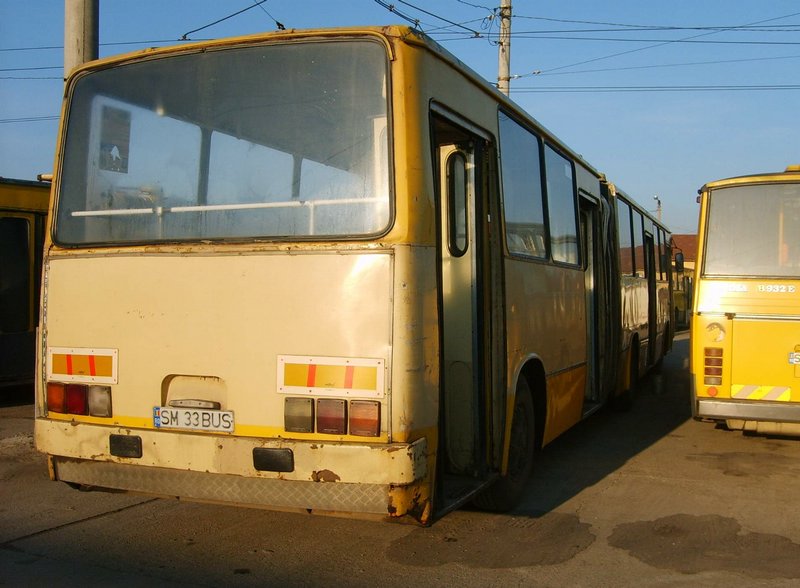 33 bus z.JPG