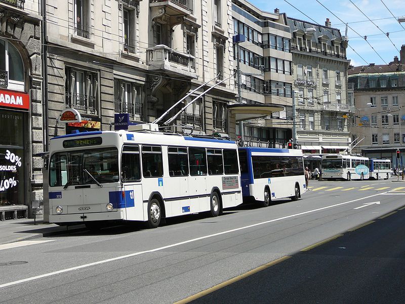 Trolleybus_Lausanne.jpg
