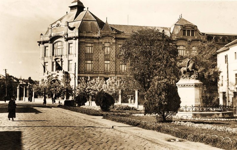 Cluj Biblioteca Universitatii.jpg