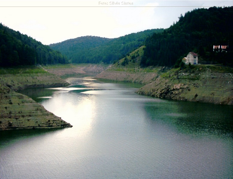 Barajul Drăgan-Floroiu 06.07.2003 (1).jpg