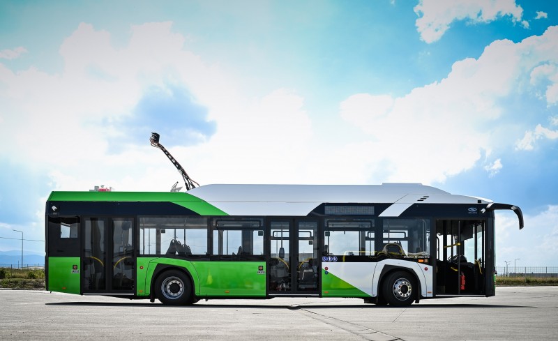 autobuz-electric-foto-primaria-sibiu-1-8b37.jpg