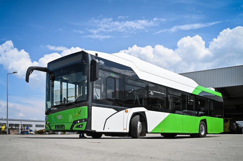 autobuz-electric-foto-primaria-sibiu-2-rlom.jpg