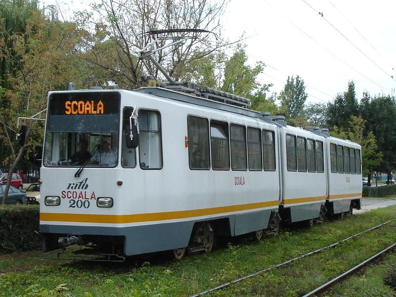 200-SCOALA-01.JPG